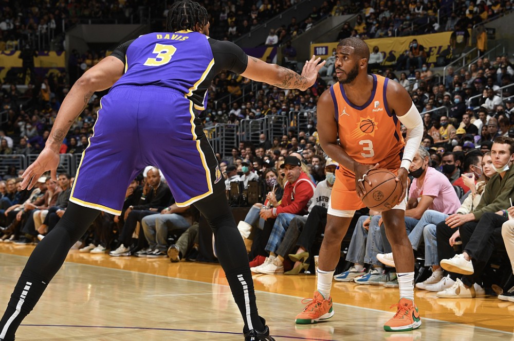 正经历着一 正经历着一