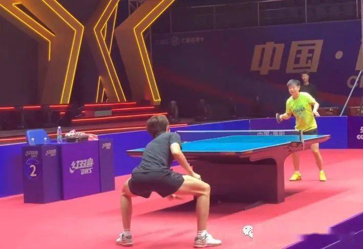 和女团轮流 和女团轮流