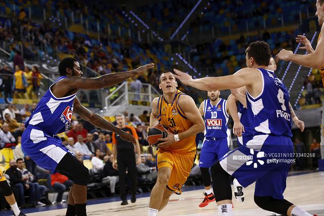兰转投科特